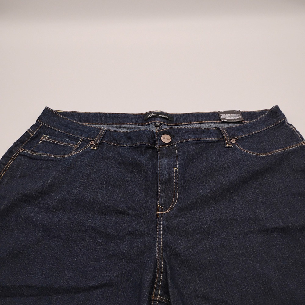 A3 Denim Womens Plus Size 22W Dark Wash Capri Jeans Cropped DN1W3180C6W NEW - Picture 2 of 16